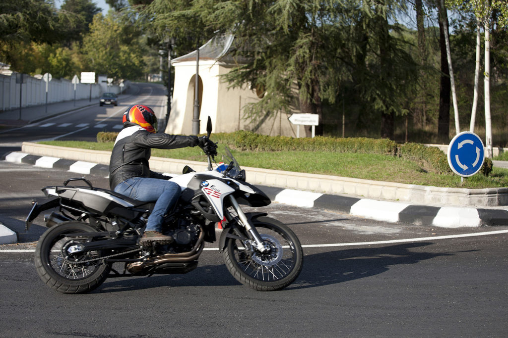 BMW F800GS-08